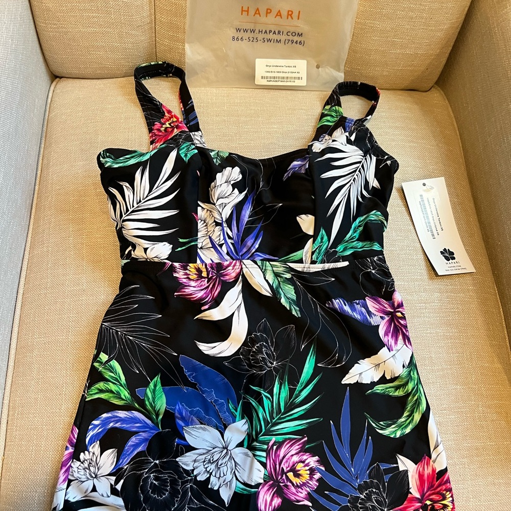 HAPARI brand new tankini top, size XS